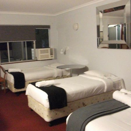 Beerwah Glasshouse Motel Zewnętrze zdjęcie
