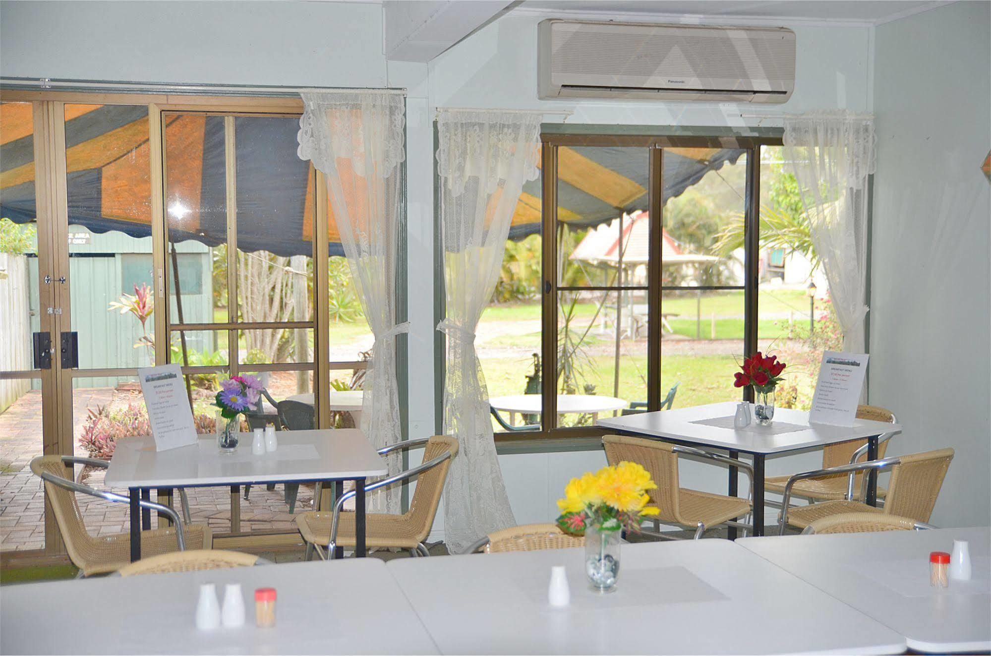 Beerwah Glasshouse Motel Zewnętrze zdjęcie