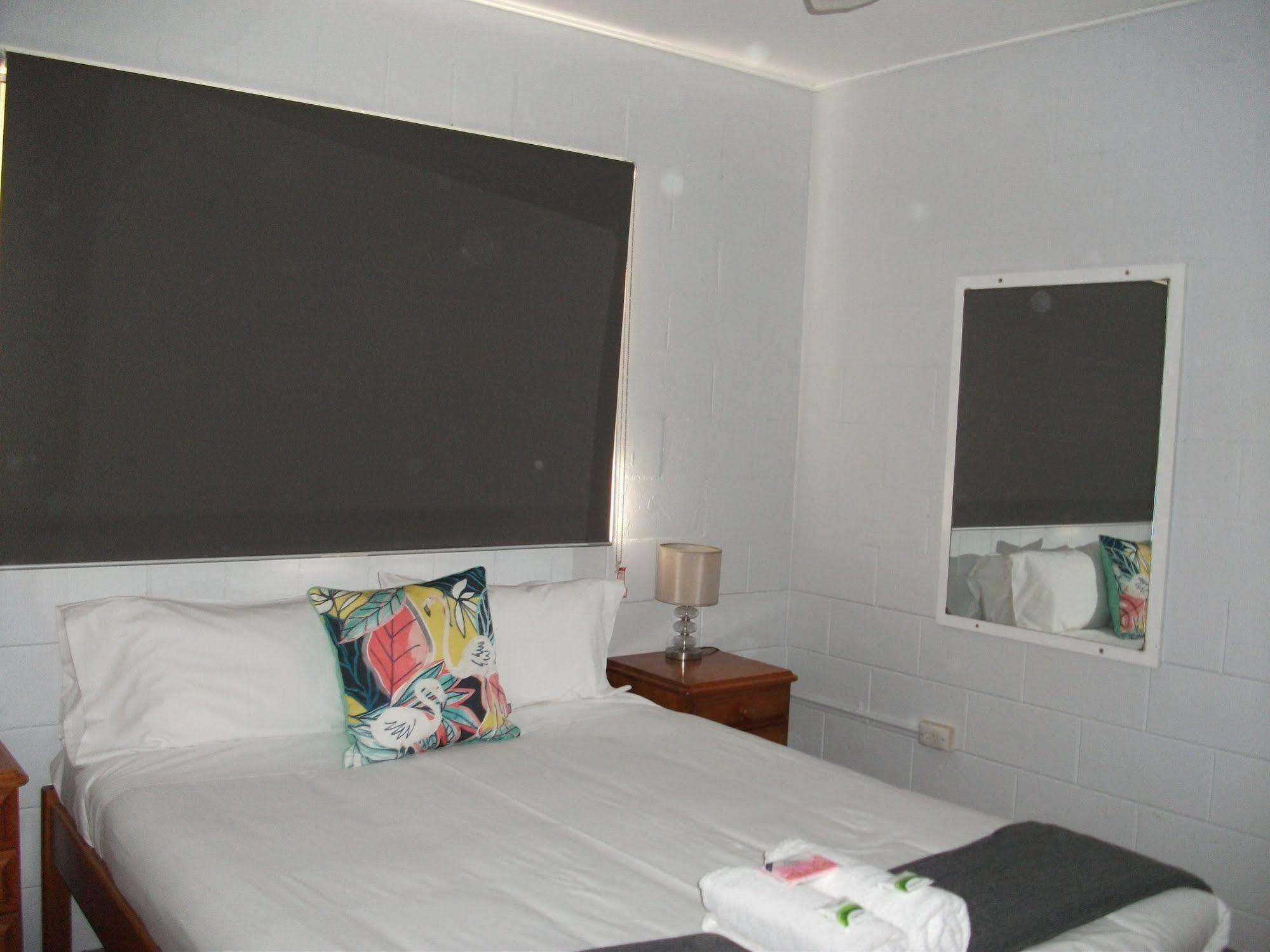 Beerwah Glasshouse Motel Zewnętrze zdjęcie